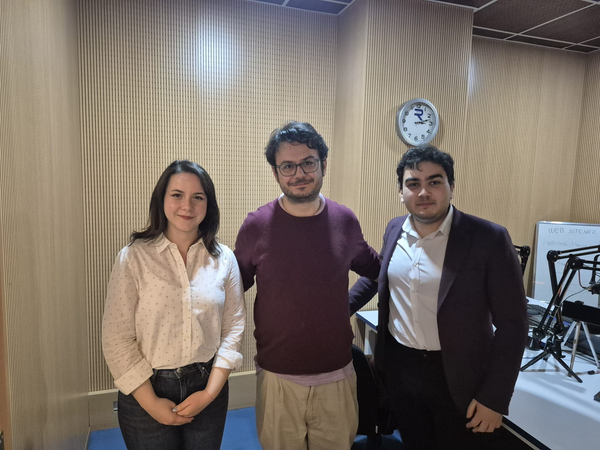 Group photo from FieldTalks event with Asst. Prof. Arda Gitmez